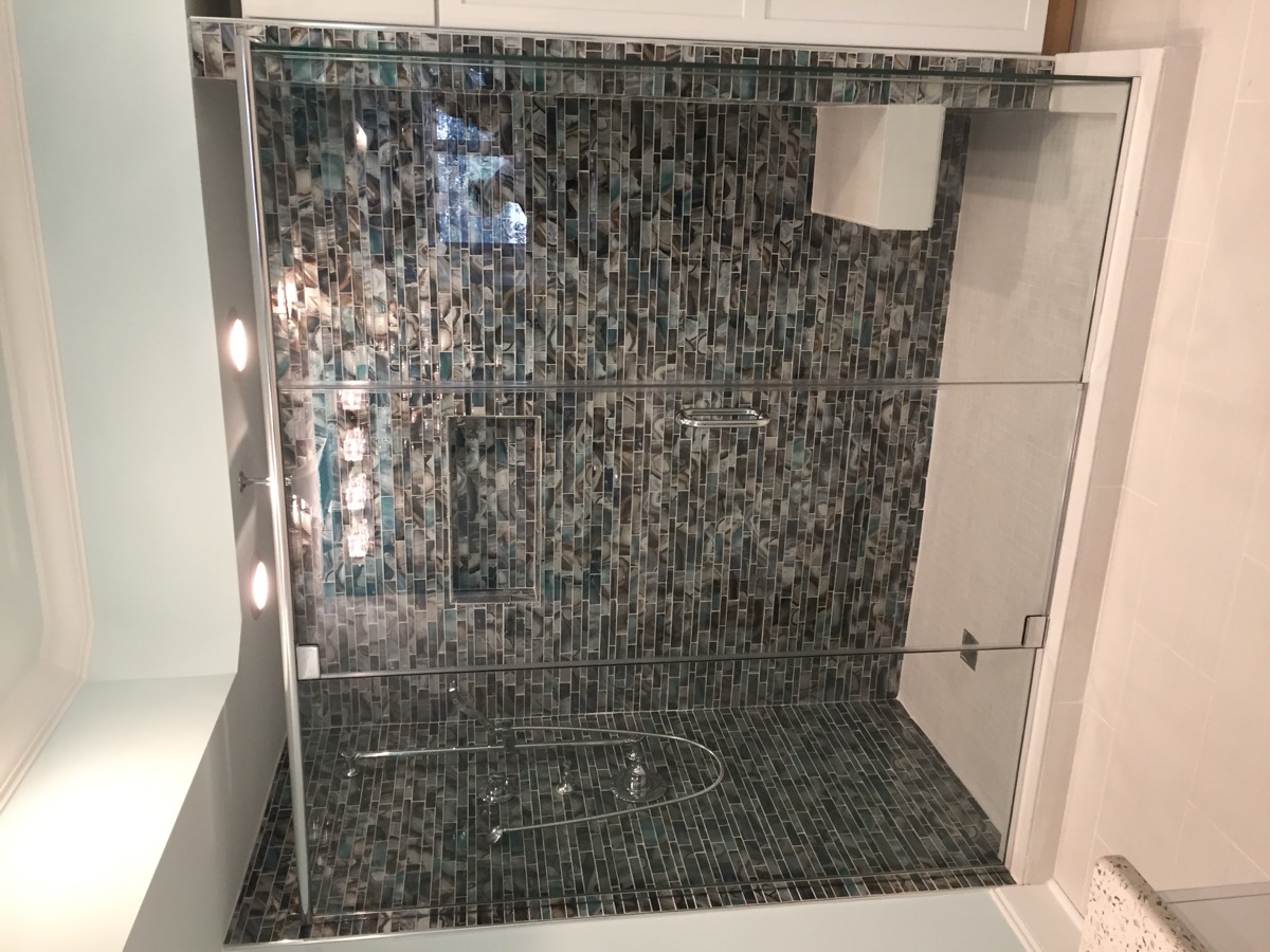 Glass shower door installation photo from Jan 2017